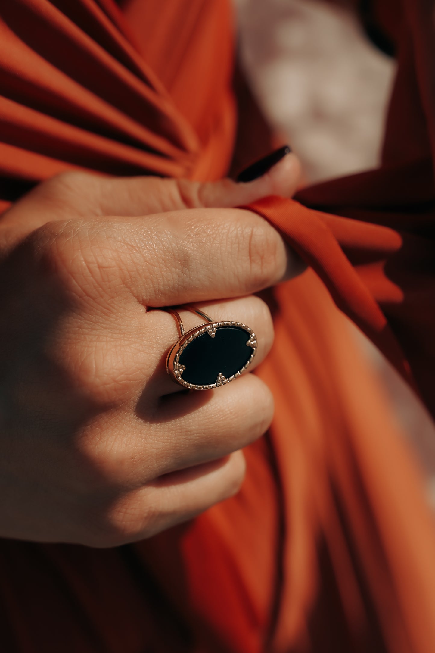 Varenna | Bague en acier inoxydable et pierre naturelle | Onyx | Doré