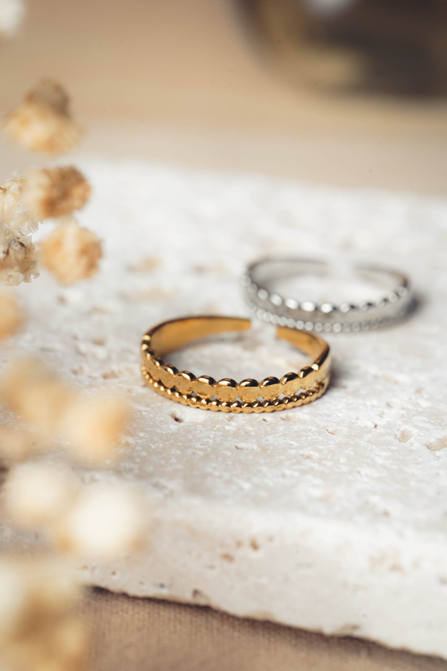 Salamanca Bague en acier inoxydable Doré – Basalte