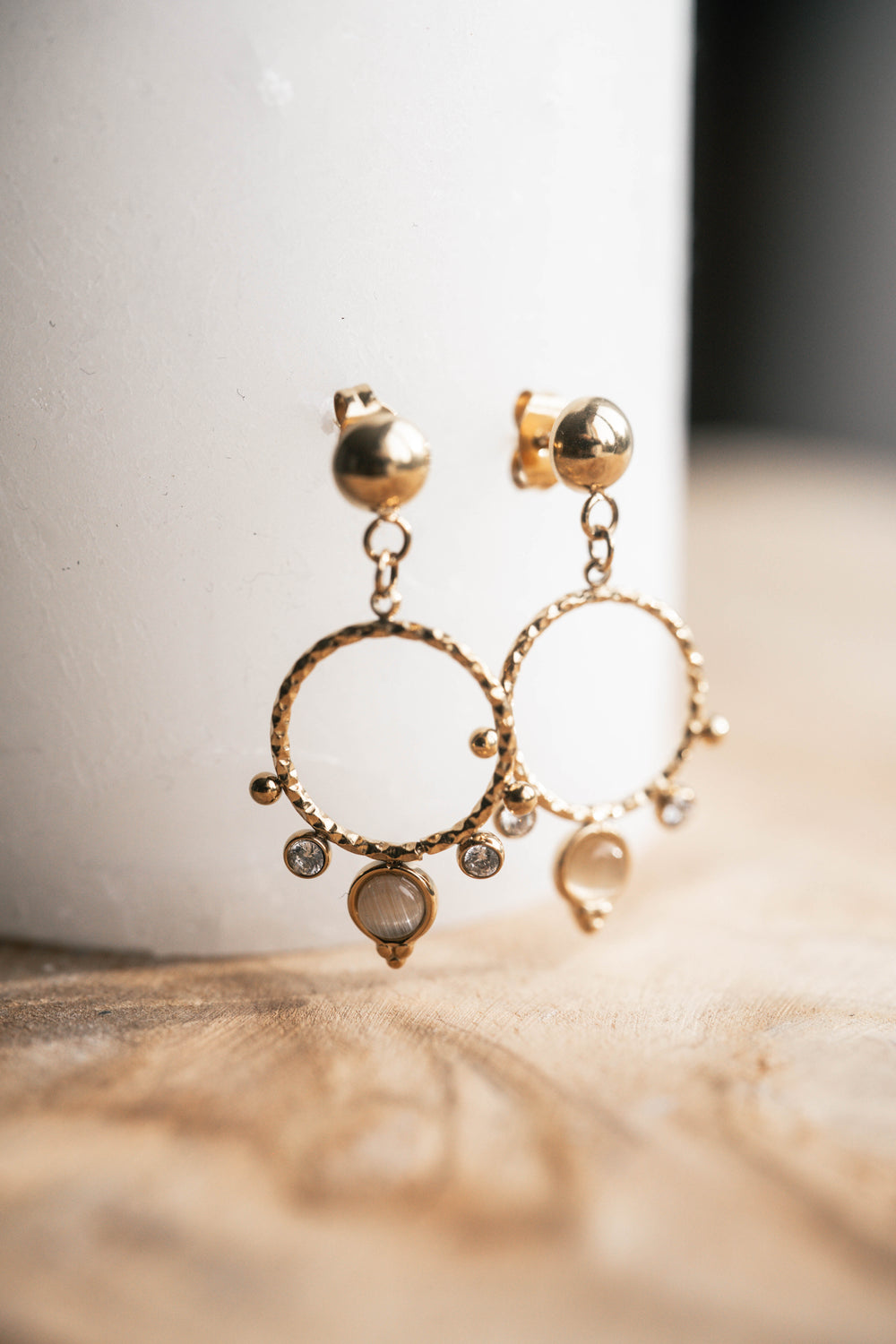 Eivissa | Boucles d'oreilles en acier inoxydable et pierres naturelles | Œil de chat | Doré