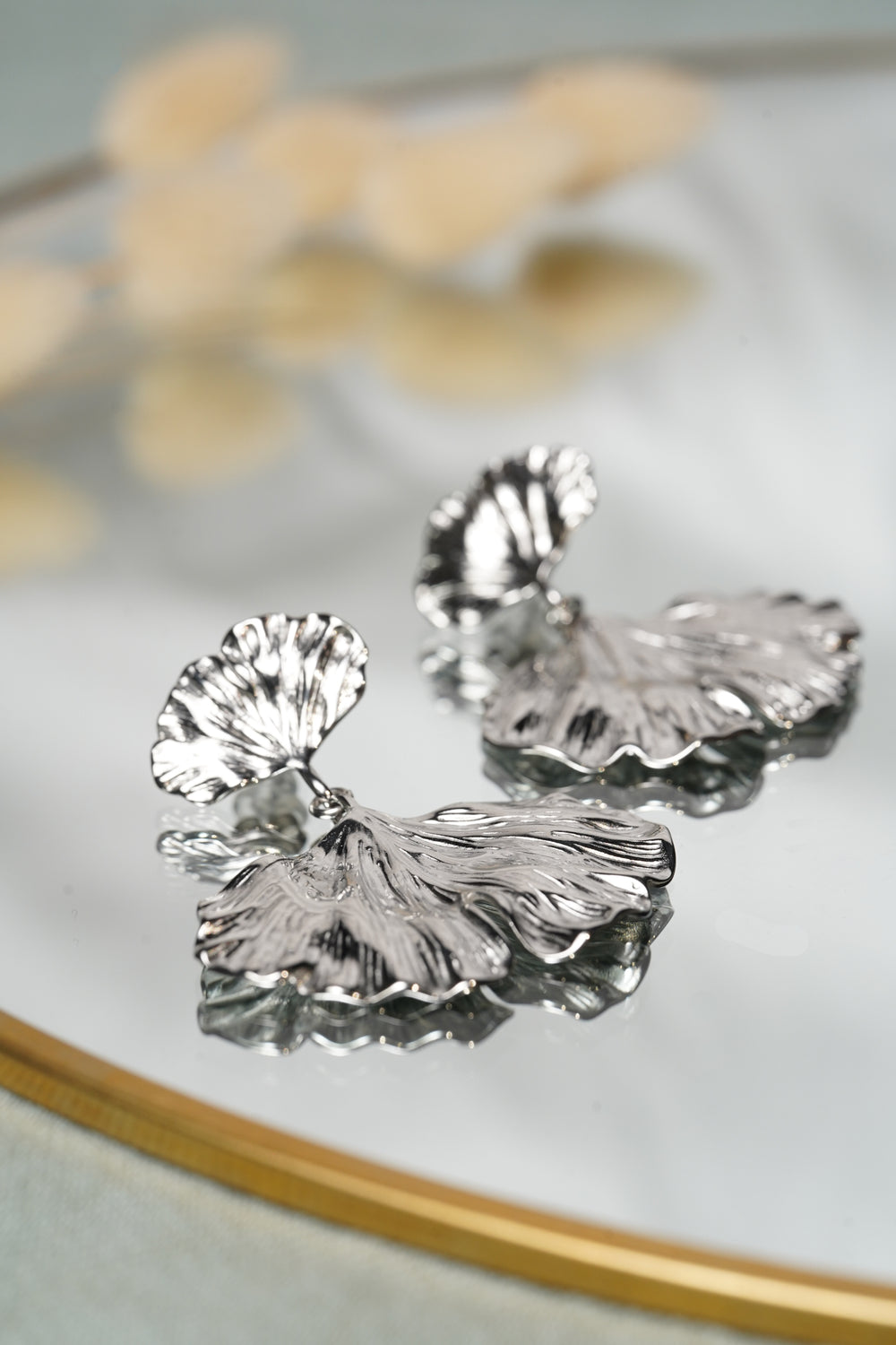 Tianjin | Boucles d'oreilles gingko en acier inoxydable | Argenté