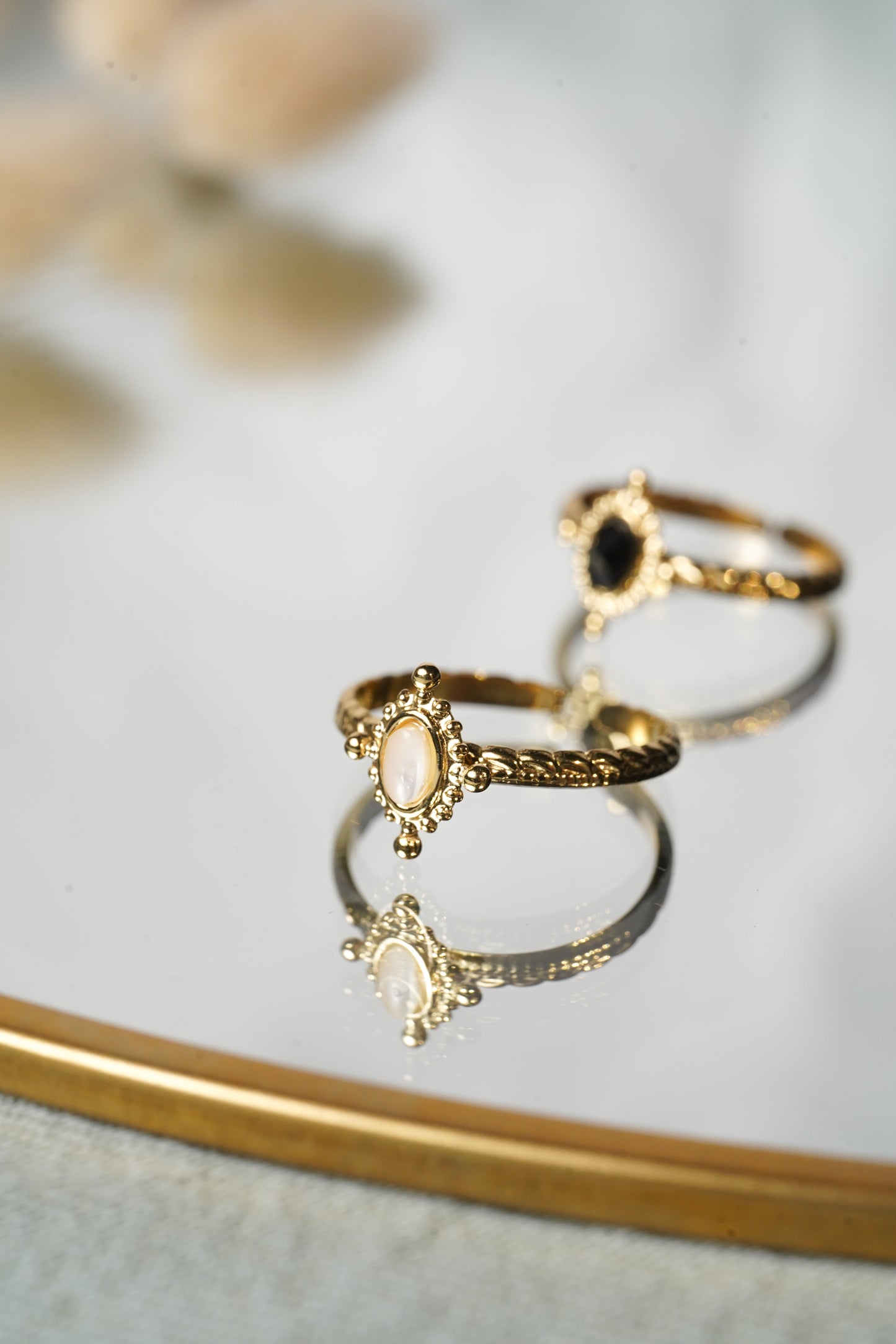 Bombay Bague en acier inoxydable et pierre naturelle Nacre