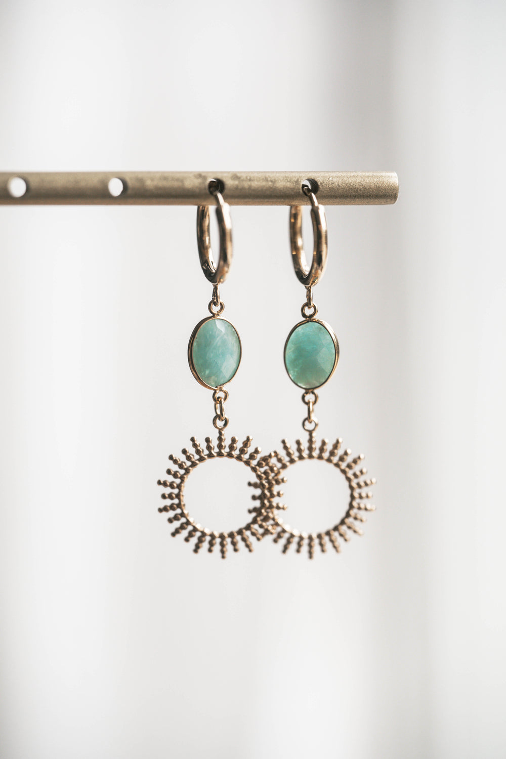 Sintra | Boucles d'oreilles en acier inoxydable et pierres naturelles | Amazonite | Doré