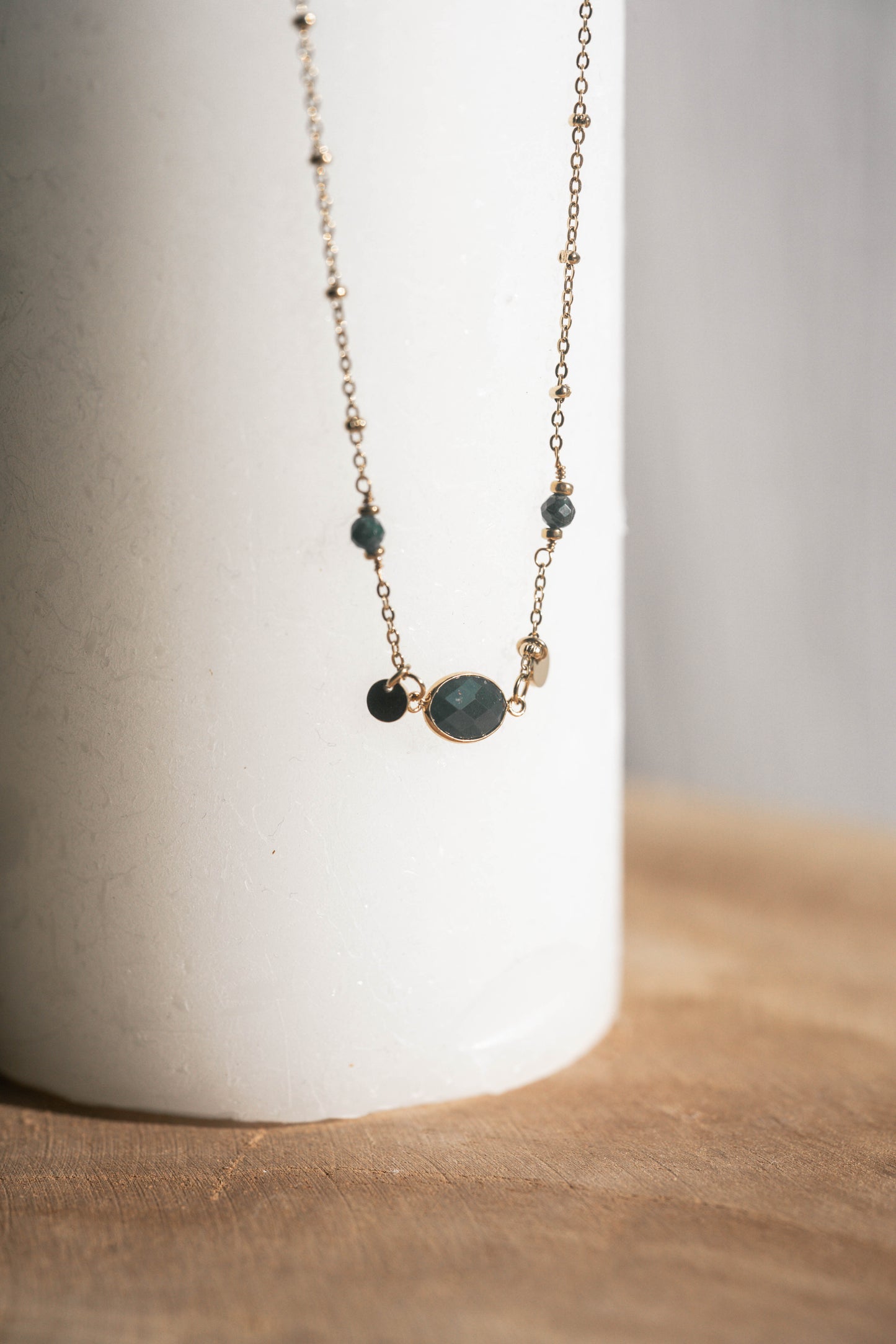 Tulum | Collier en acier inoxydable et pierres naturelles | Agate mousse | Doré