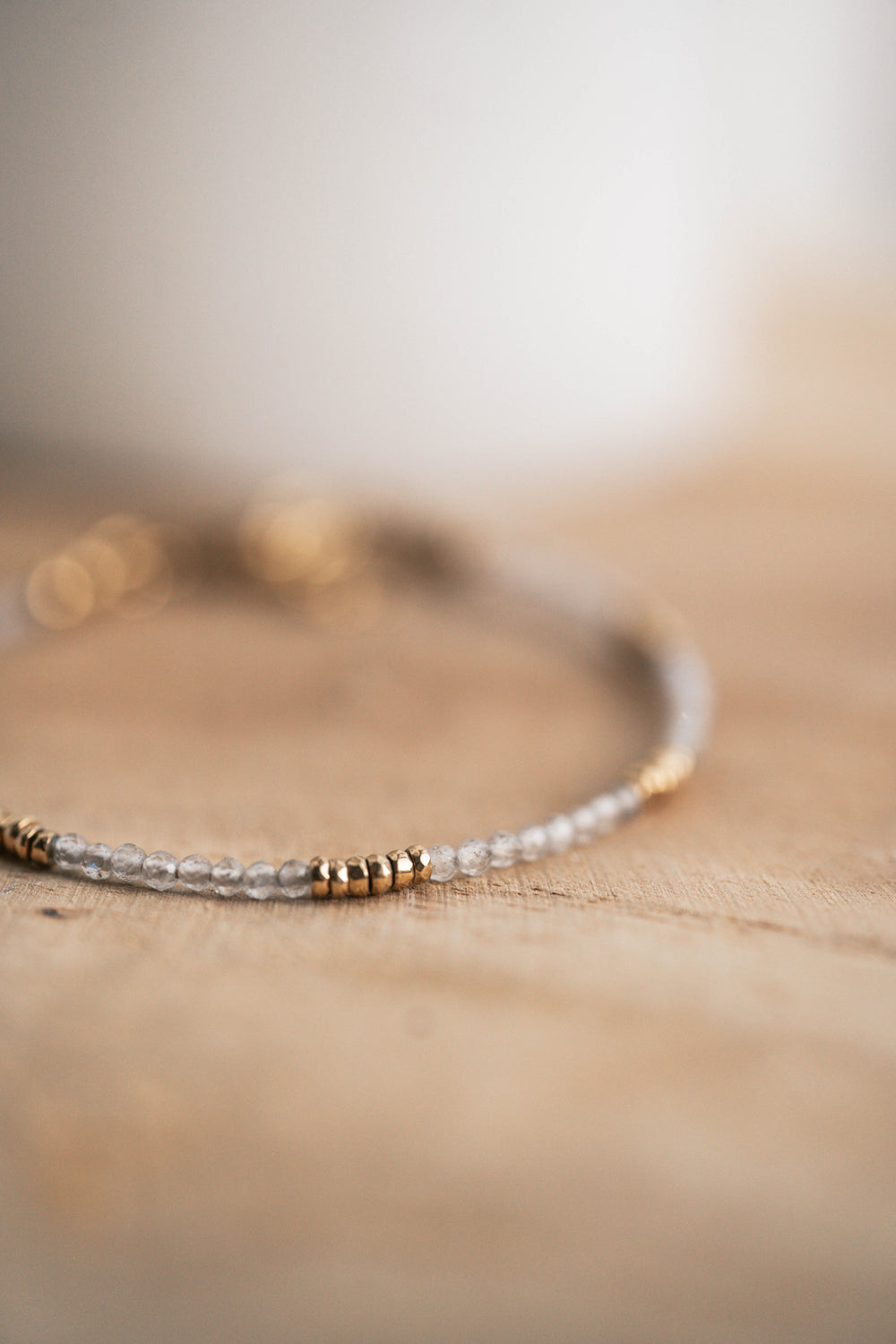 Triana | Bracelet en acier inoxydable et pierres naturelles | Labradorite & hématite