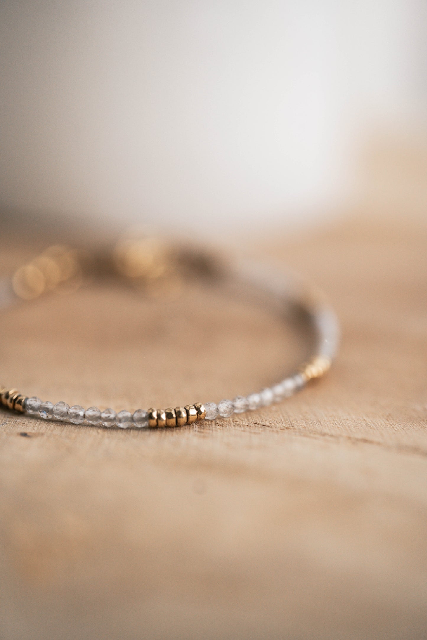 Triana | Bracelet en acier inoxydable et pierres naturelles | Labradorite & hématite