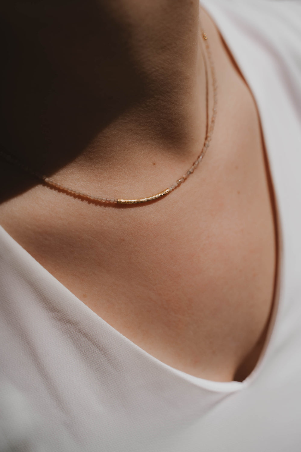 Oman | Collier en acier inoxydable et pierres naturelles | Pierre de Soleil | Doré