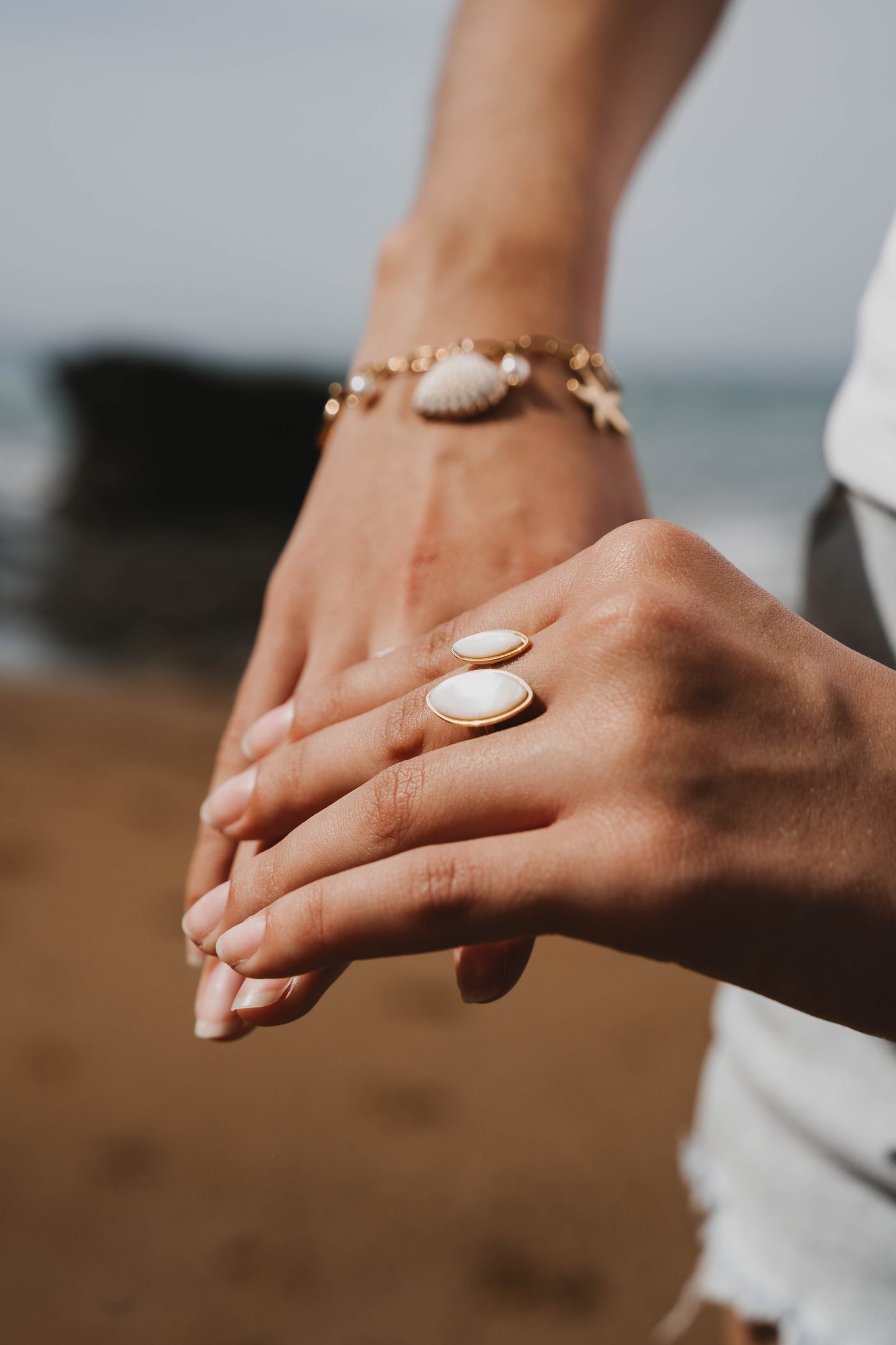 Punta Cana | Bague en acier inoxydable et pierres naturelles | Nacre | Doré