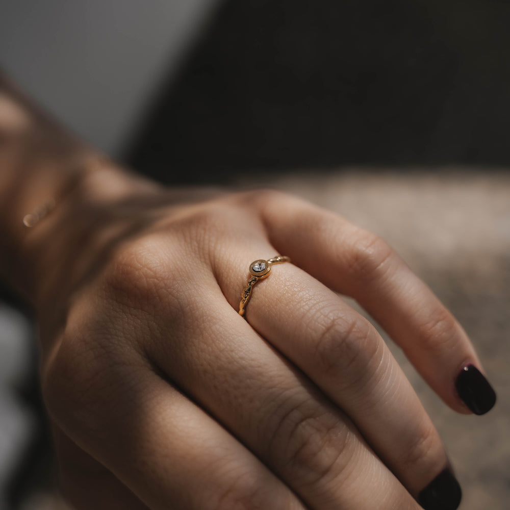 
                      
                        Varsovie | Bague en acier inoxydable | Doré
                      
                    