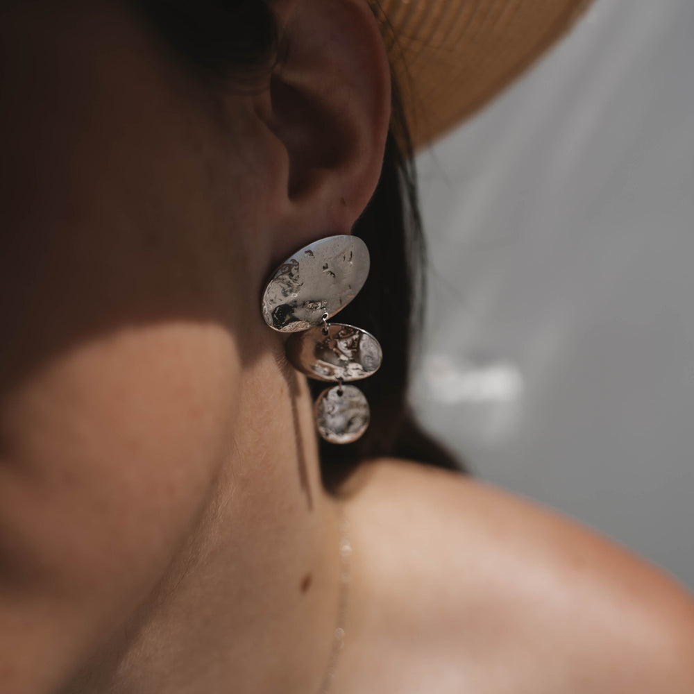 
                      
                        Malé | Boucles d'oreilles en acier inoxydable | Argenté
                      
                    