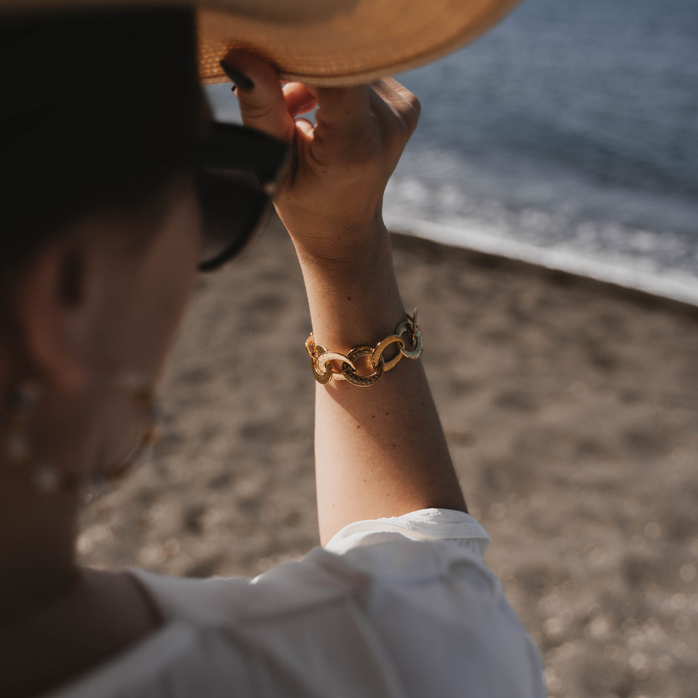
                      
                        Caracas | Bracelet en acier inoxydable | Doré
                      
                    