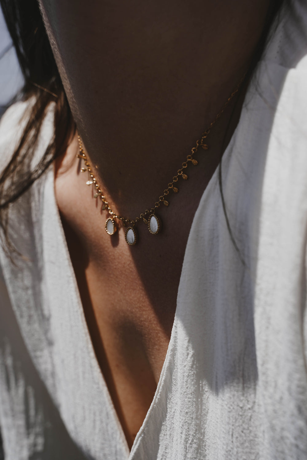 Wichita | Collier en acier inoxydable et pierres naturelles | Nacre | Doré
