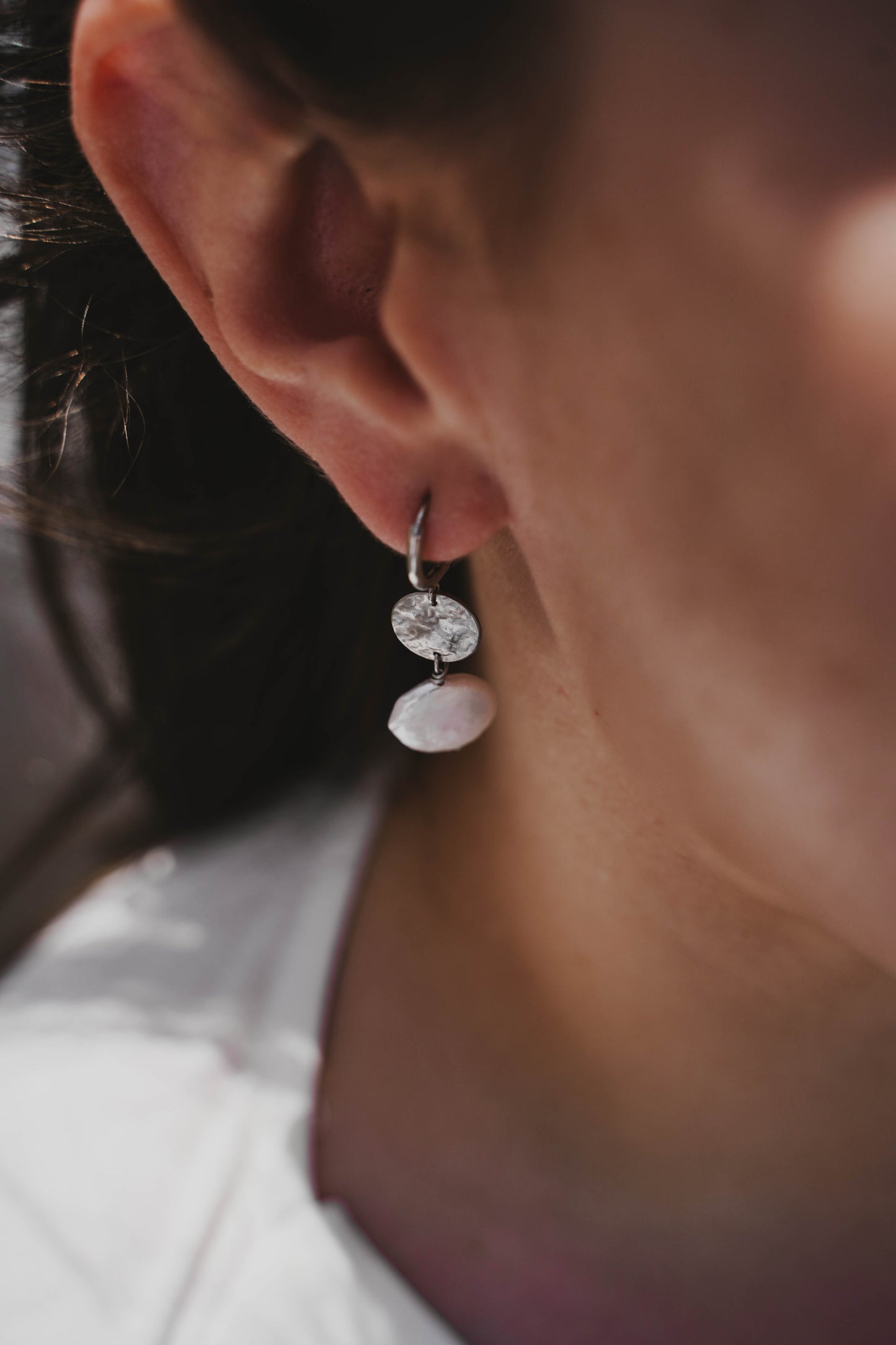 Paros | Boucles d'oreilles en acier inoxydable et pierres naturelles | Perles de culture | Argenté