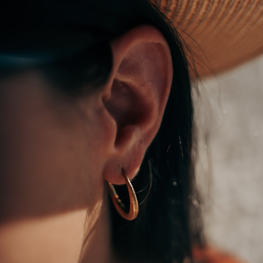 
                      
                        Rosario | Boucles d'oreilles / créoles en acier inoxydable | 2,5cm | Doré
                      
                    