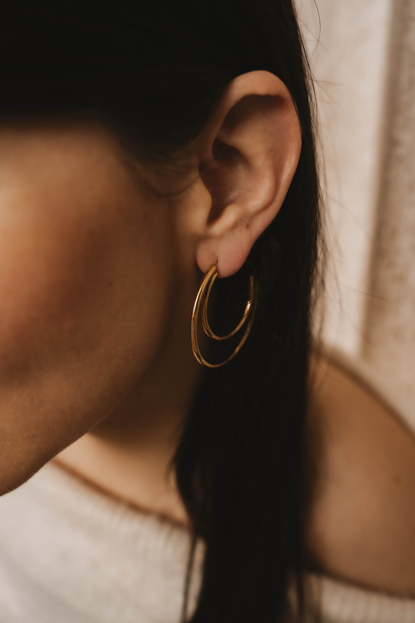 Sarajevo | Boucles d'oreilles/créoles en acier inoxydable | Doré