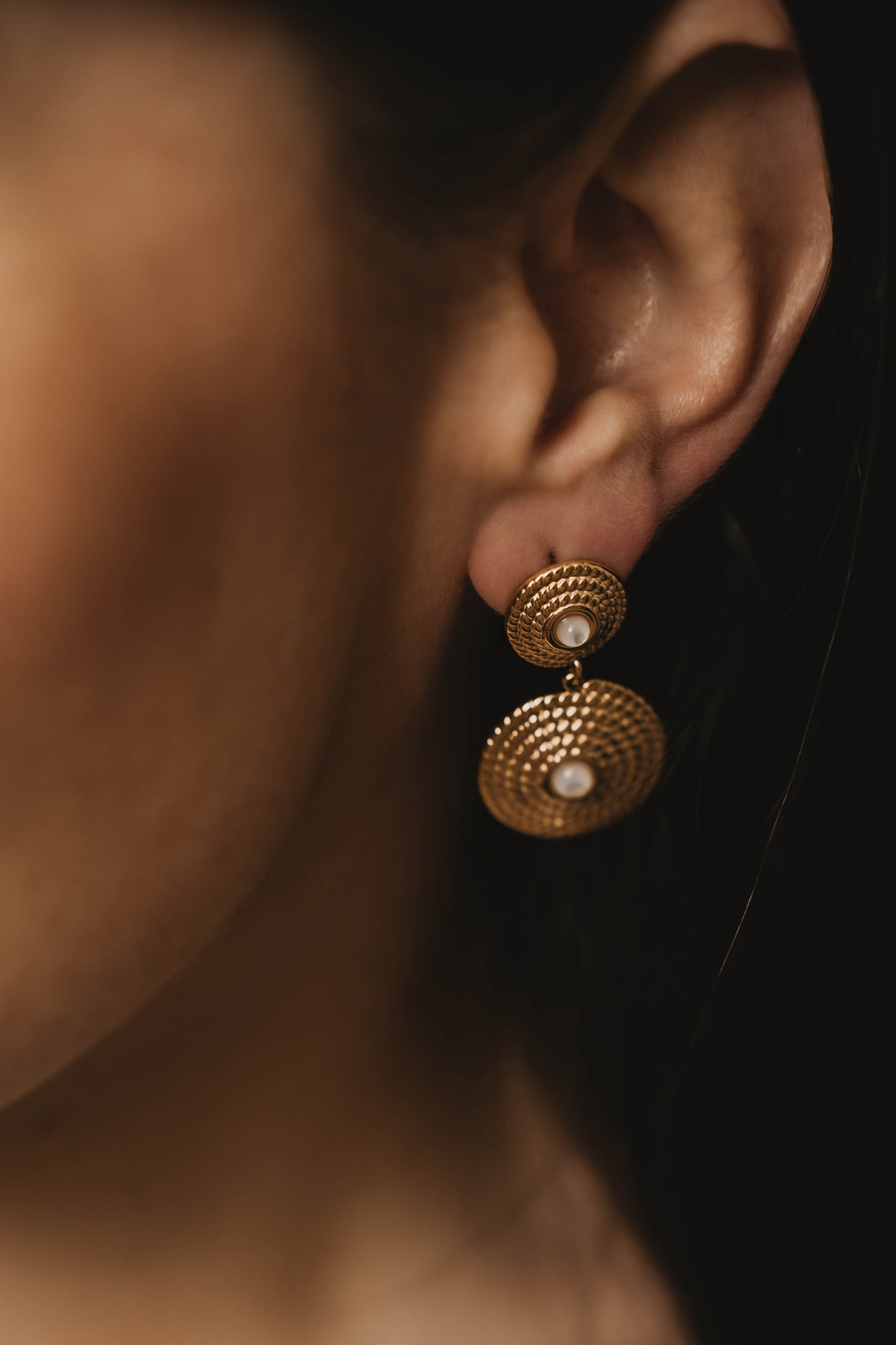 Lanzarote | Boucles d'oreilles en acier inoxydable et pierres naturelles | Nacre | Doré