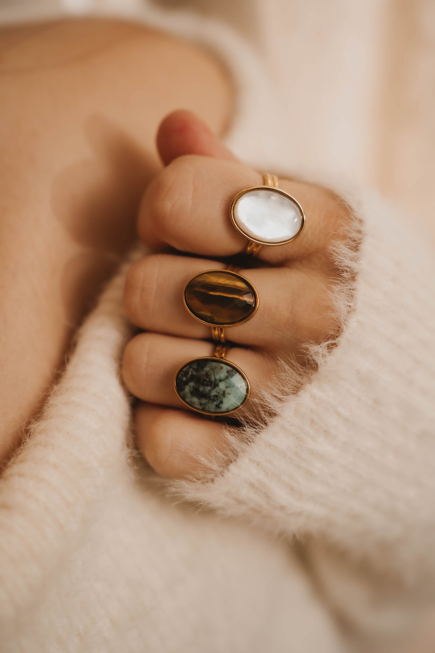 Vancouver | Bague en acier inoxydable et pierre naturelle | Turquoise africaine | Doré