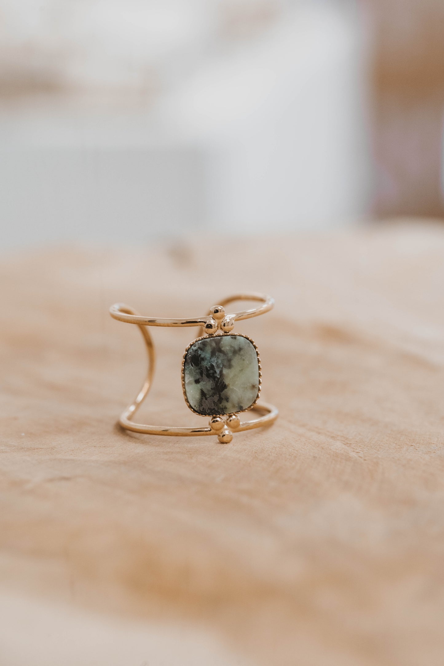 Tahiti | Bague en acier inoxydable et pierre naturelle | Turquoise Africaine | Doré