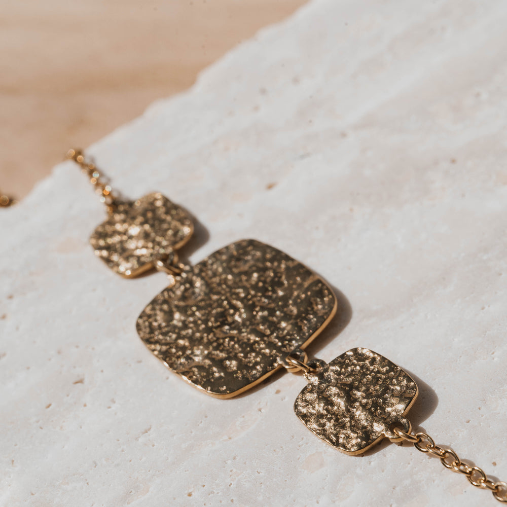 
                      
                        Aveiro | Bracelet en acier inoxydable | Doré
                      
                    