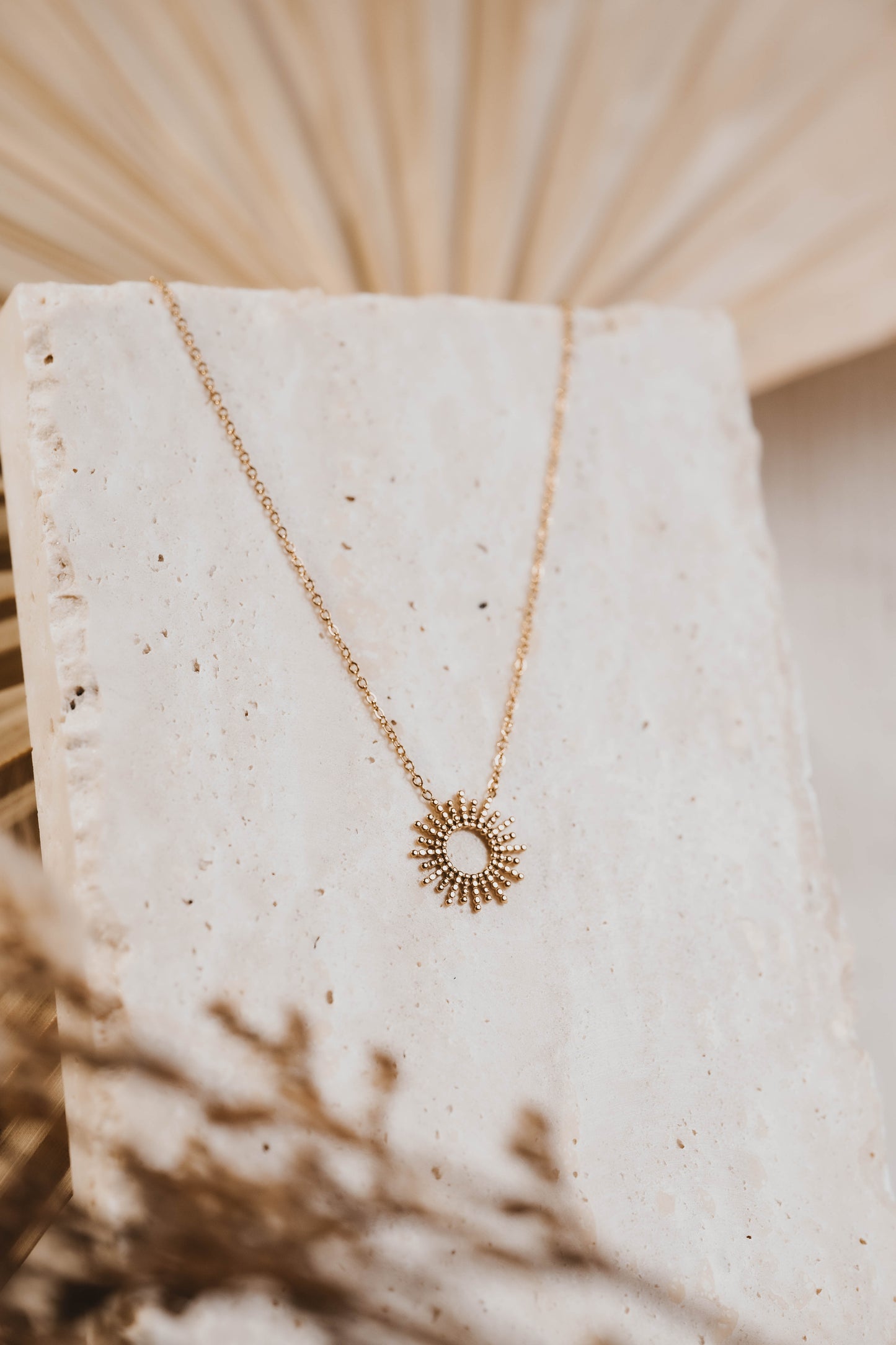 Hélios | Collier en acier inoxydable | Doré