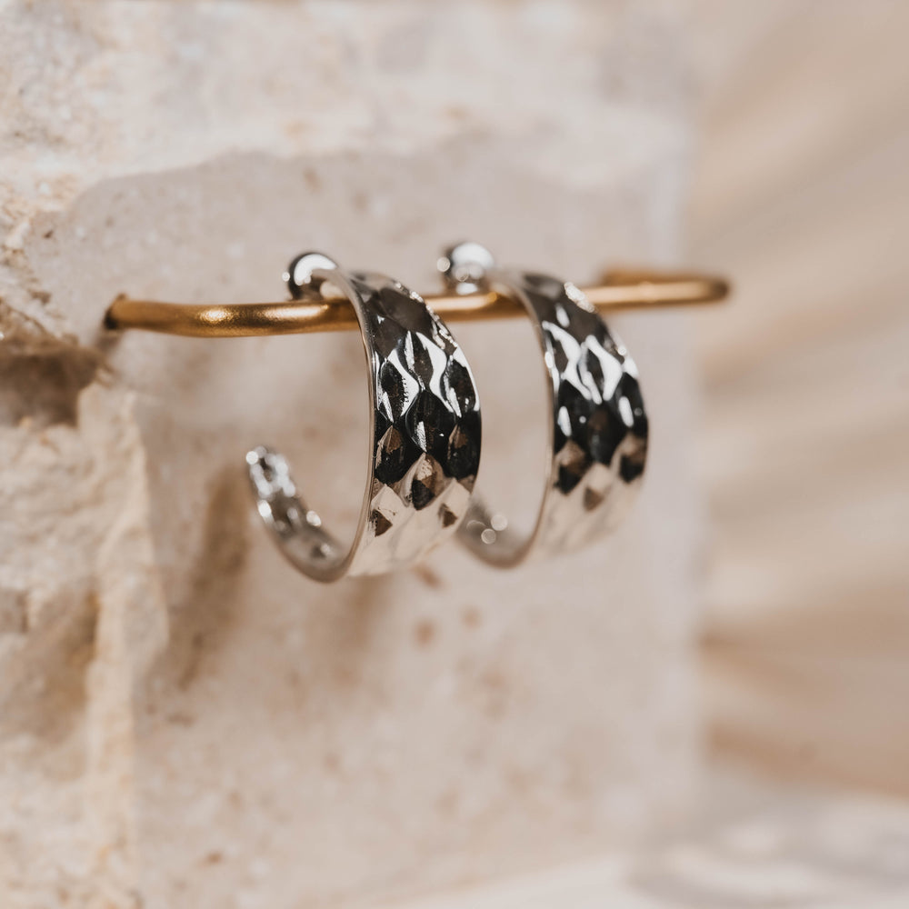 Caracas | Boucles d'oreilles / créoles en acier inoxydable | Argenté