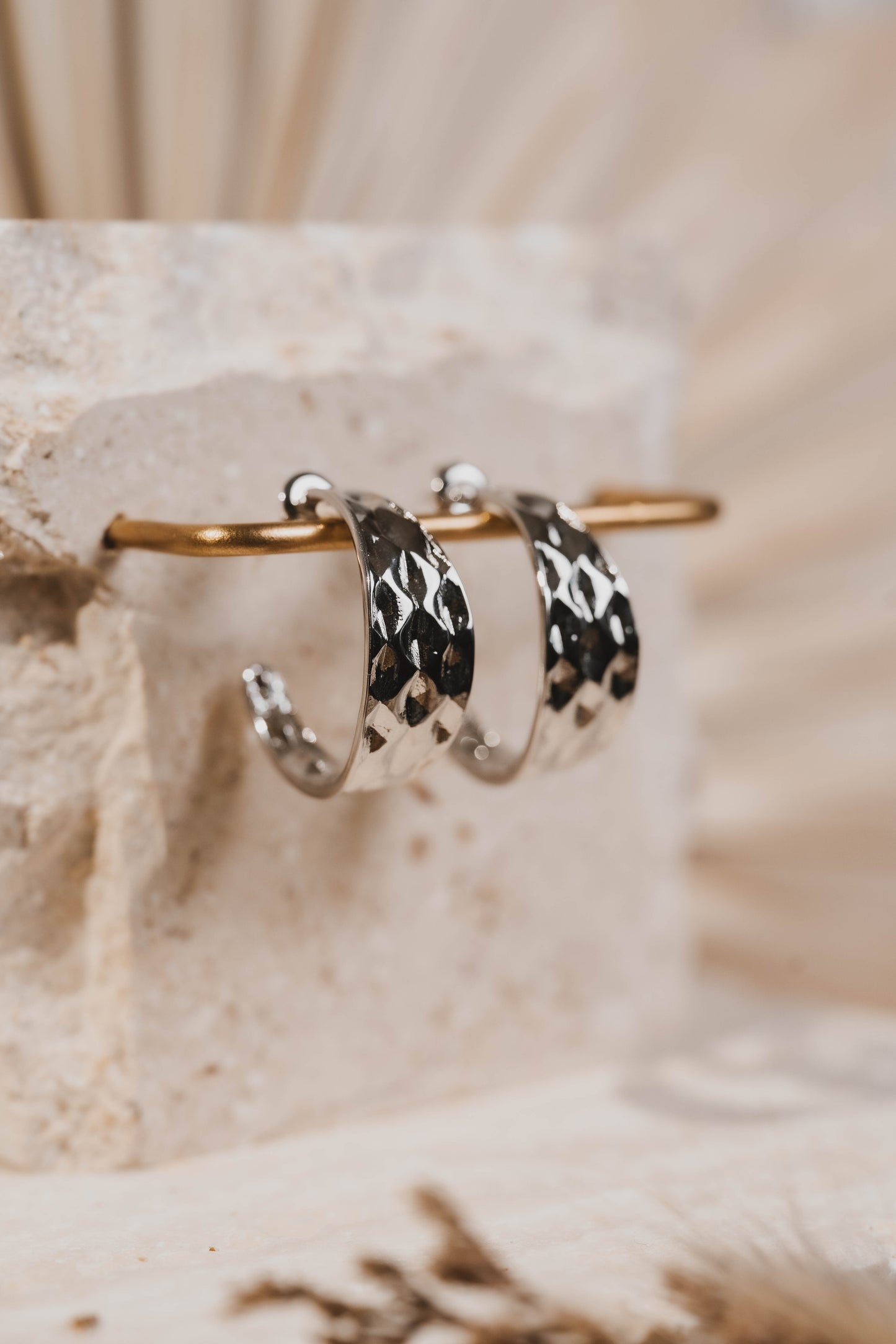 Caracas | Boucles d'oreilles / créoles en acier inoxydable | Argenté
