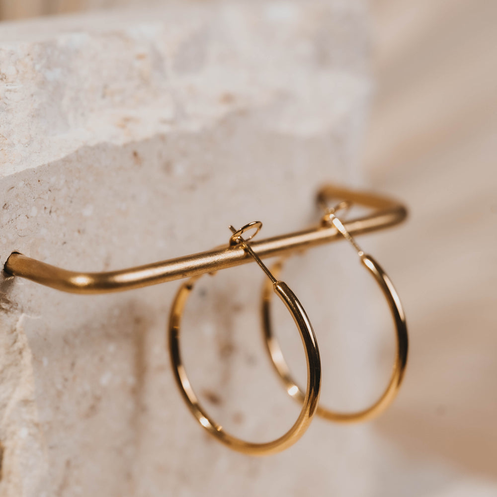 Chicago | Boucles d'oreilles / créoles en acier inoxydable  | 3 cm | Doré