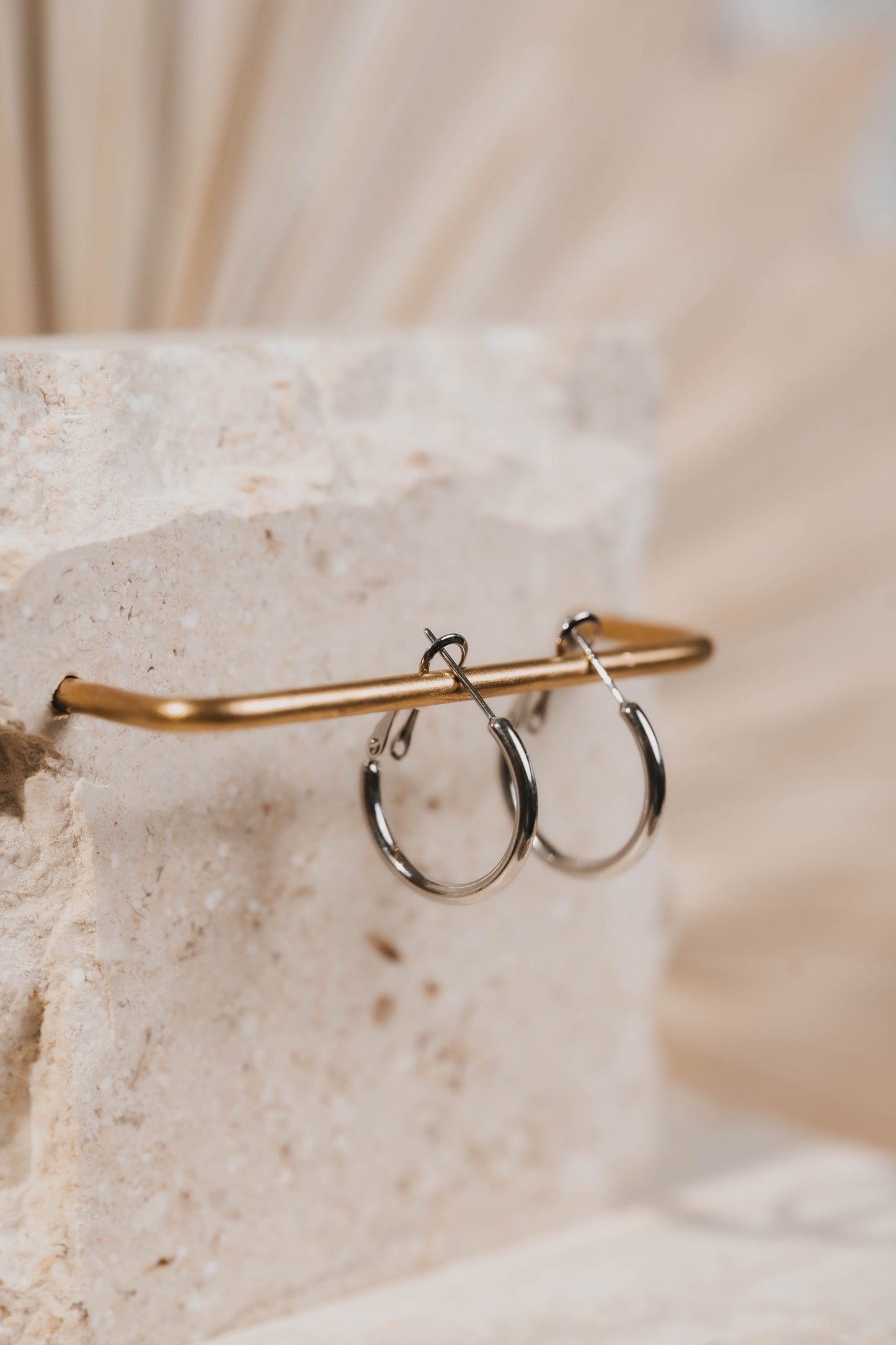 Chicago | Boucles d'oreilles / créoles en acier inoxydable | 2cm | Argenté
