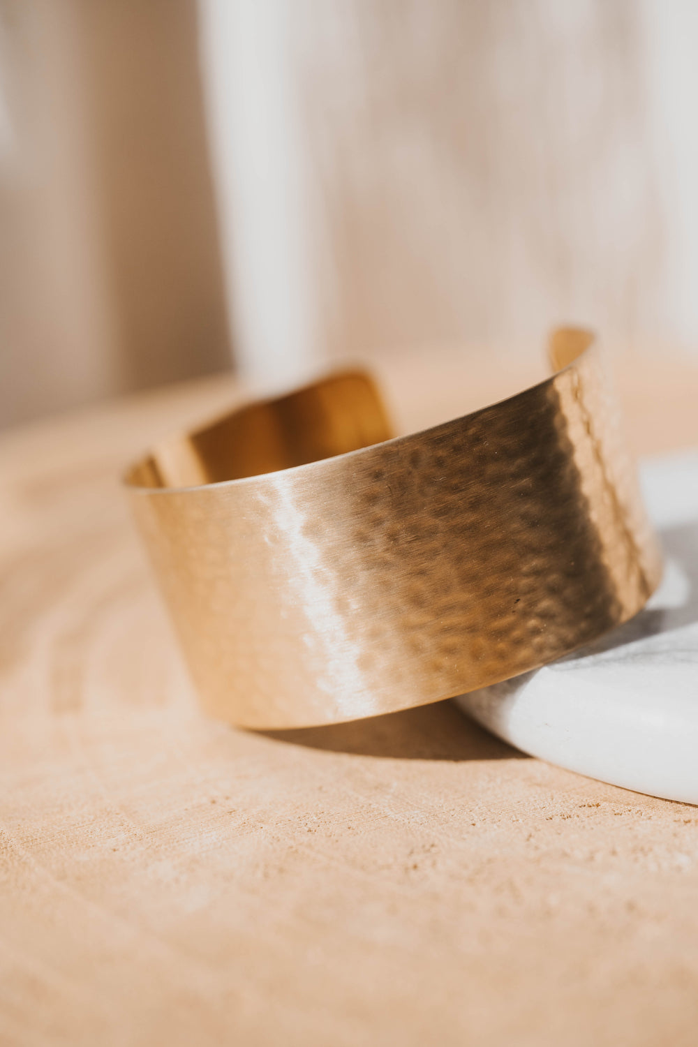 Etna | Bracelet / jonc en acier inoxydable | Doré
