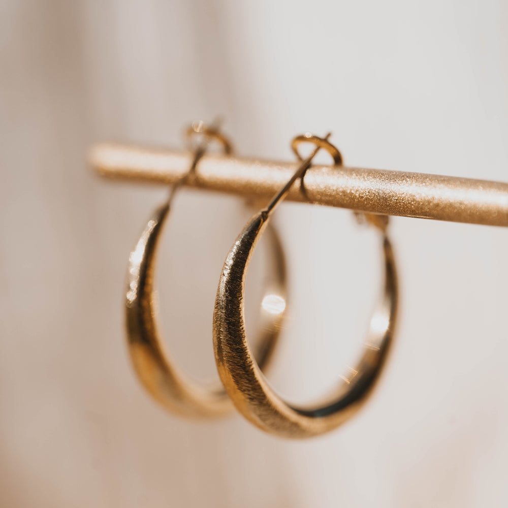 
                      
                        Rosario | Boucles d'oreilles / créoles en acier inoxydable | 2,5cm | Doré
                      
                    
