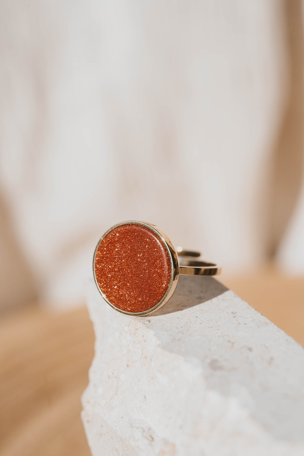Naples | Bague en acier inoxydable et pierre naturelle | Doré