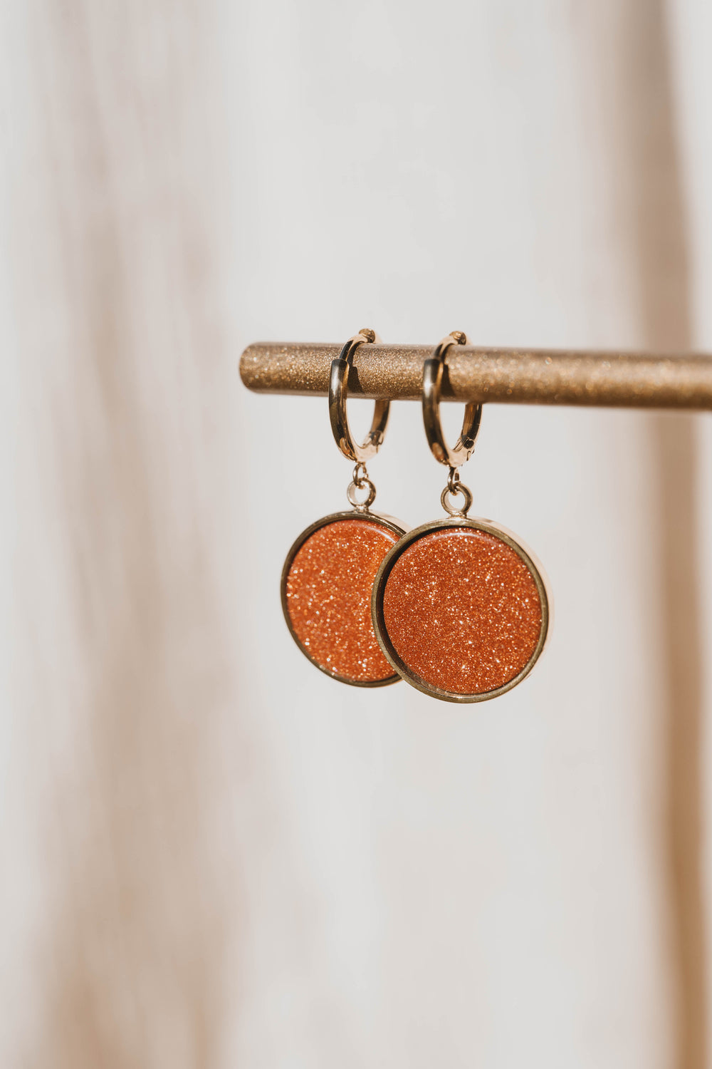 Naples | Boucles d'oreilles en acier inoxydable et pierres naturelles | Pierre de sable
