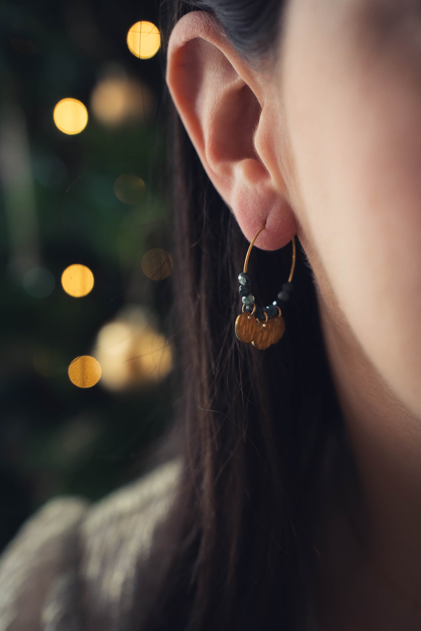 Annapurna | Boucles d'oreilles en acier inoxydable et pierres naturelles | Tourmaline bleue | Doré