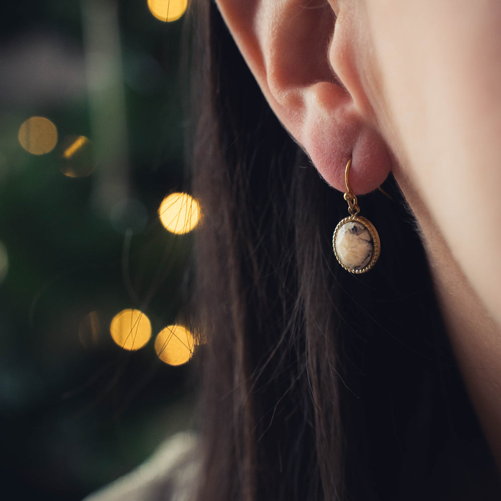 Vérone | Boucles d'oreilles en acier inoxydable et pierres naturelles | Feldspath | Doré