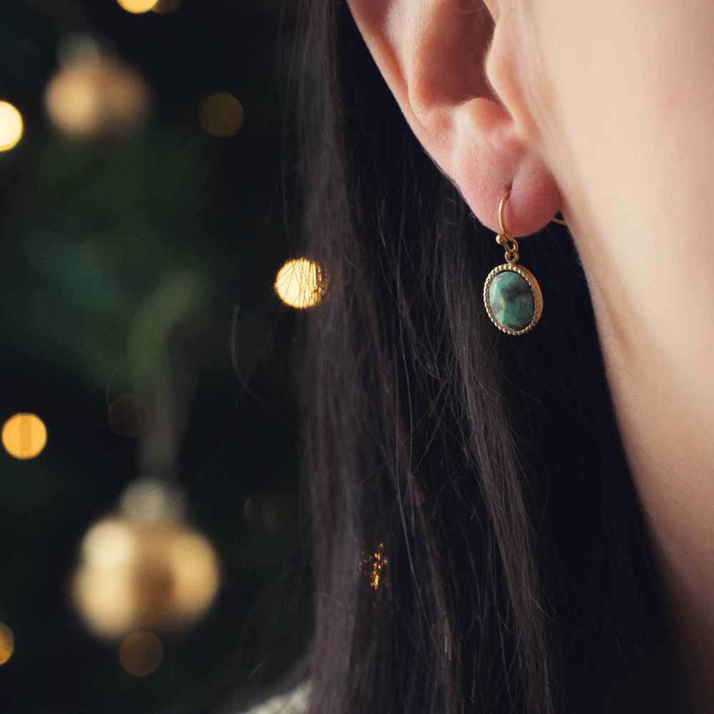 Vérone | Boucles d'oreilles en acier inoxydable et pierres naturelles | Turquoise Africaine | Doré
