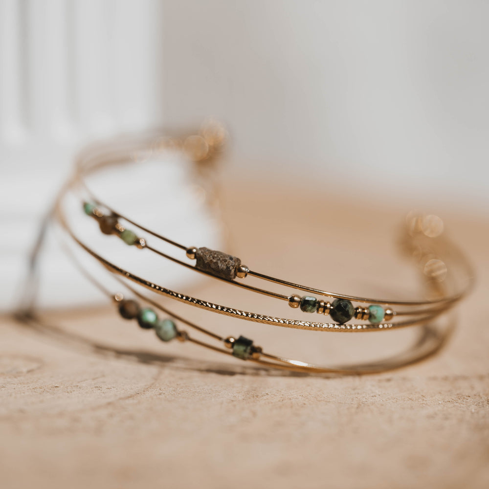 Aléria | Bracelet / Jonc en acier inoxydable et pierres naturelles | Turquoise Africaine | Doré