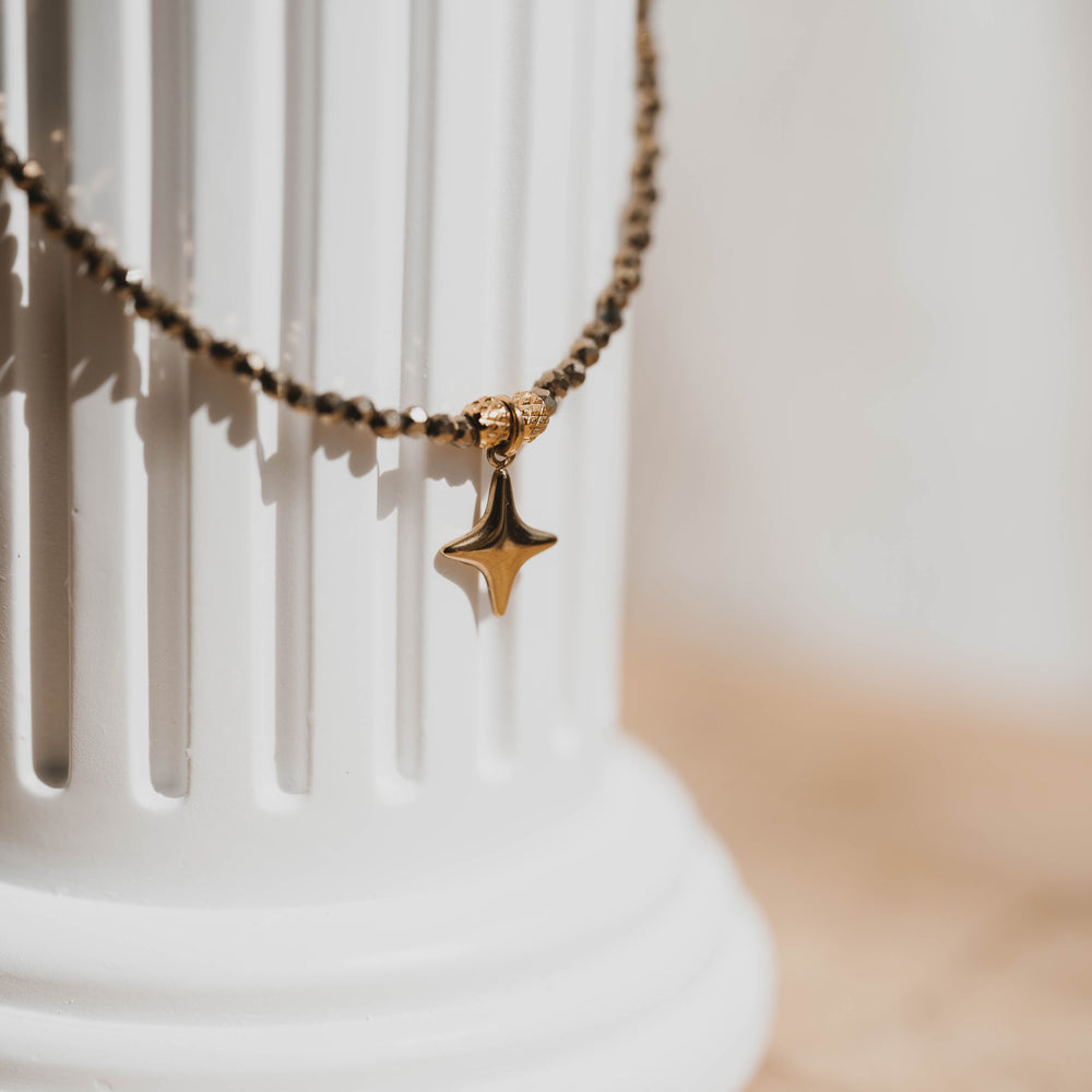 Palerme | Collier en acier inoxydable et pierres naturelles | Pyrite | Doré