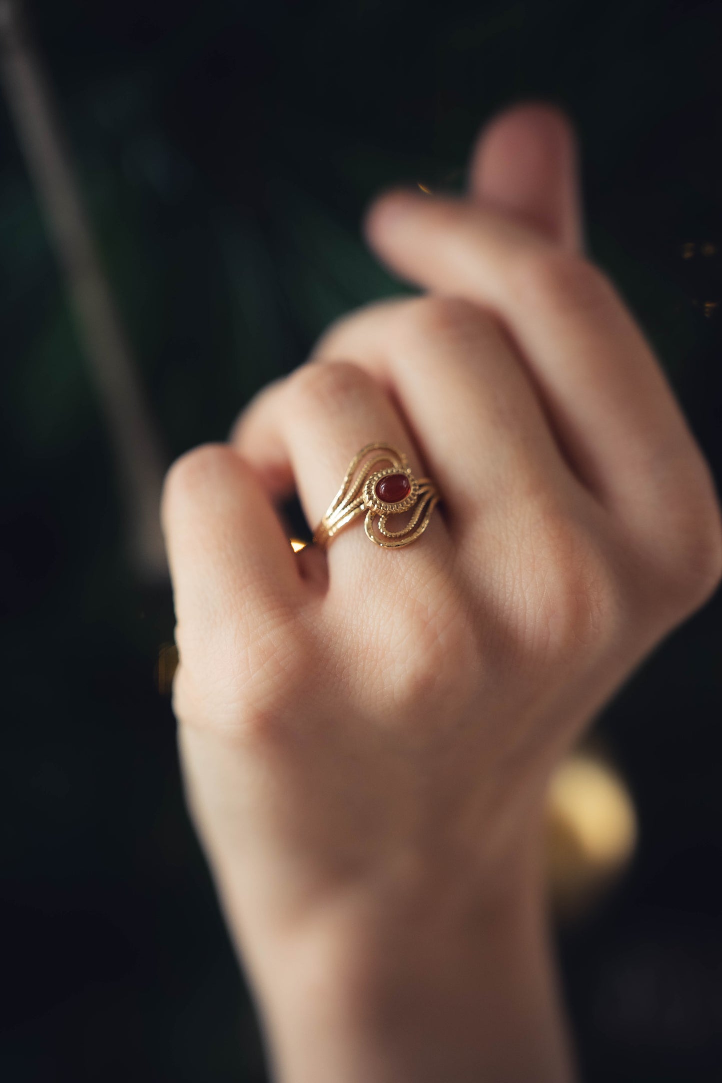 Playa del Carmen | Bague en acier inoxydable et pierre naturelle | Cornaline | Doré