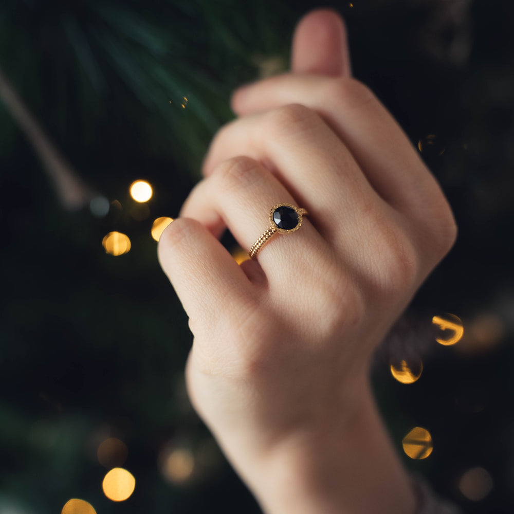 Tijuana | Bague en acier inoxydable et pierre naturelle | Onyx | Doré