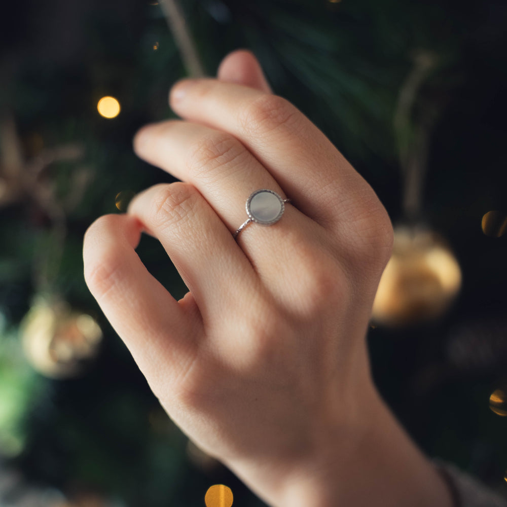 Nicosie | Bague en acier inoxydable et pierre naturelle | Nacre | Argenté