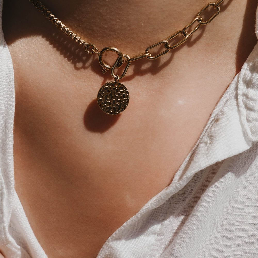
                      
                        Oslo | Collier en acier inoxydable | Doré
                      
                    